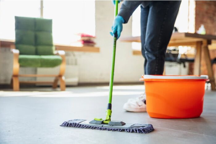 Exploring the Future of Floor Cleaning: A Deep Dive into Emerging Trends