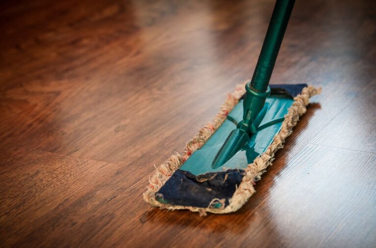 Ride-On Floor Scrubbers: A Comprehensive Guide to Keeping School Floors Spotless Daily